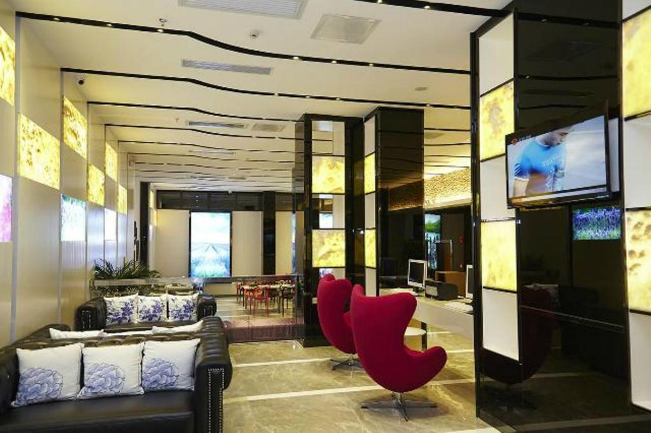 Lavande Hotel Guangzhou Ximenkou Metro מראה חיצוני תמונה