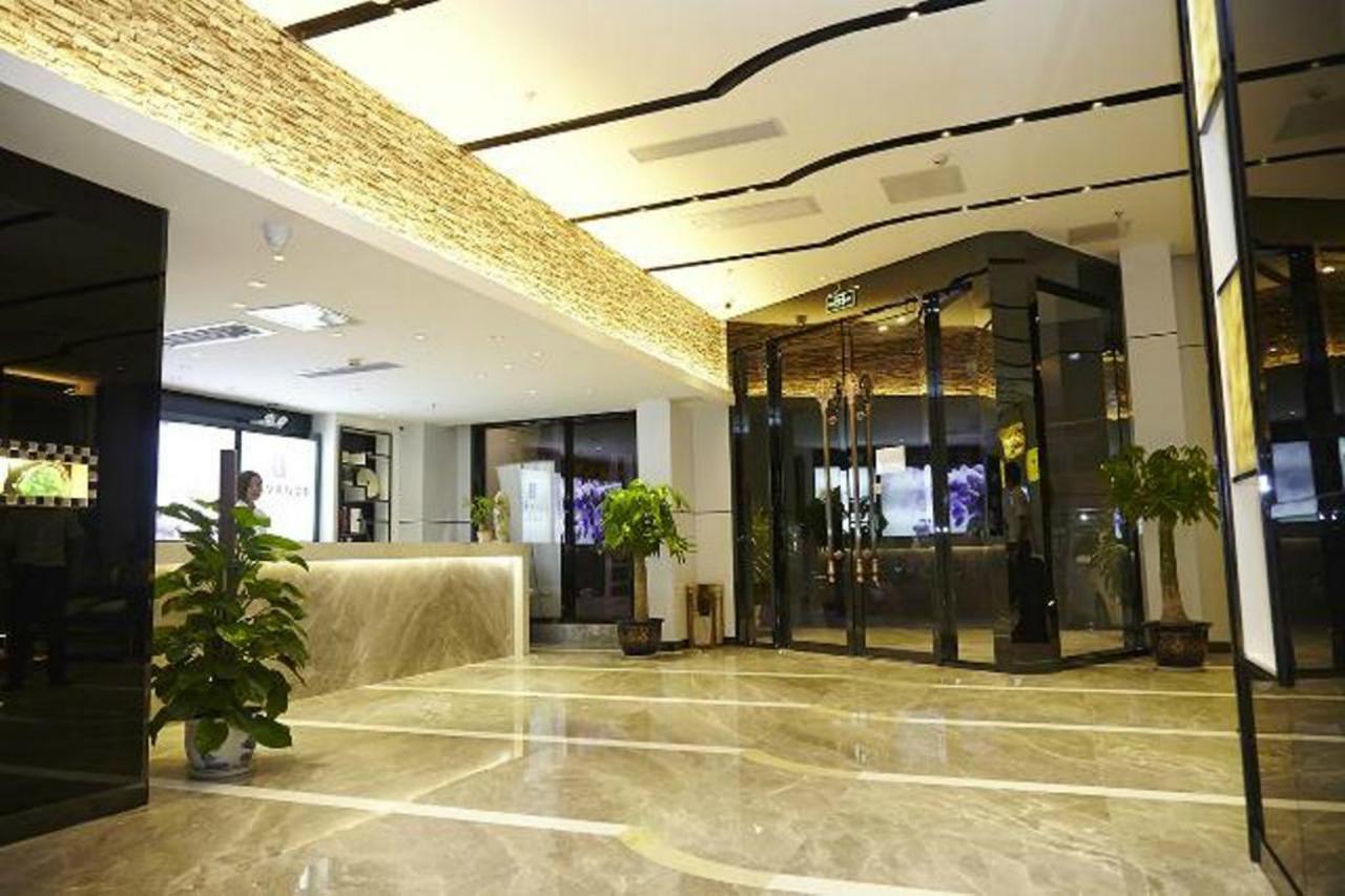 Lavande Hotel Guangzhou Ximenkou Metro מראה חיצוני תמונה